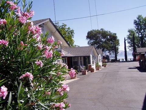 The Mallard House Inn 레이크포트 외부 사진